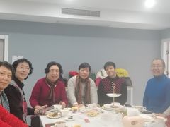 -三人行骨头王火锅(长寿店)