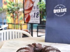 巧克力甜甜圈-The open life(万象城店)