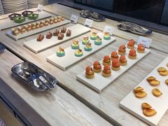 -万荟轩海鲜·粤式点心自助餐厅(蓝海风万怡酒店)