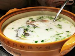 -千百味红餐厅·江西菜(绿地双子塔店)