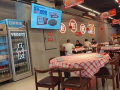 -洪霞餐馆·川菜·鲜货现炒(两江春城店)