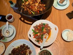-沅江水·湖南家宴(南村万博长隆商圈店)