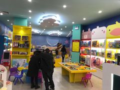 -柳市现代广场
