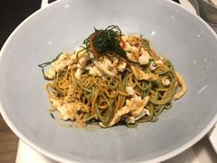 -港丽餐厅(高德置地店)