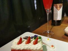 烈焰红唇-胡桃里音乐酒馆(四道口店)
