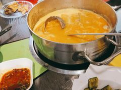 -四季喧黔味豆米火锅(万达广场店)