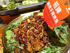 -何师烧烤Pro ·江湖川菜·小龙虾·精酿(太古里旗舰店)
