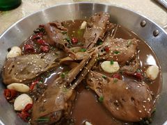 -鲁小三·大骨自助(金山总店)
