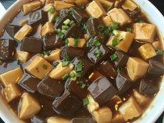 鸭血豆腐-我去·春饼文化主题餐厅(国定路总店)
