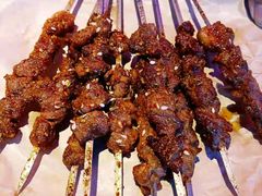 燥次筋神牛肉串-燥次·烧烤酒场(万象城店)