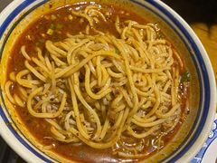 -聚合鑫东北熏酱熟食麻辣面(长阳店)