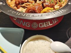 -胖哥俩肉蟹煲(石家庄长安万达店)