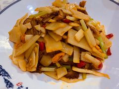 -雅和生态渔庄·宜城锅巴饭(龙灵山公园店)
