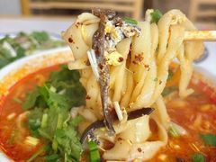 -青年路烩面馆(绿地世纪城店)