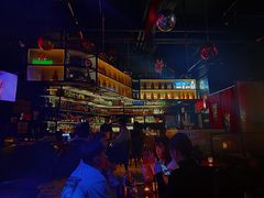-MARU玛露音乐餐厅(大学路店)