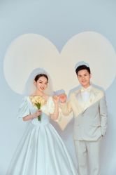 -AOROA·奥洛拉婚纱摄影·旅拍·礼服