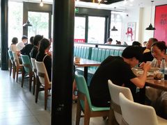 大堂-李先生牛肉面大王(上海站南广场店)