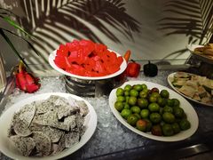 -深圳富苑皇冠假日套房酒店