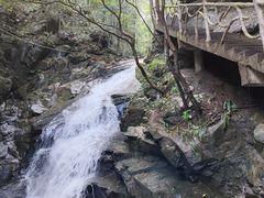 -藏龙百瀑风景区