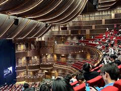 -交通银行前滩31演艺中心