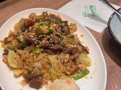 -玛格萝妮比萨屋(四平店)
