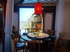 -荷塘秋月·本帮江浙菜(国权路店)