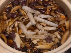 -天宜隆蘑菇宴火锅(石景山旗舰店)