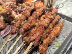 锡盟羔羊肉串-羊门客在·烤盐池滩羊·川菜