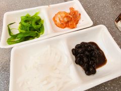 -豚妈妈汤饭·部队锅(南京东路店)