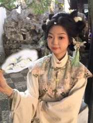 -一揽芳华汉服旗袍体验馆(拙政园店)
