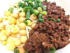 -呼啦面馆·头牌豌杂面(爱琴海店)