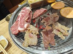 -青瓦餐厅·生鱼片·韩园烤肉(西塔店)