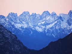 -贡嘎雪山