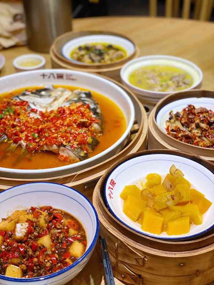 十八碗(东风店)-"去海口出差半路吃东西大众搜了琼海这家十八.
