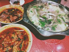-谢老五跷脚牛肉·非遗传承店
