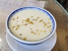 -周大娘牛乳(旧寨古村总店)
