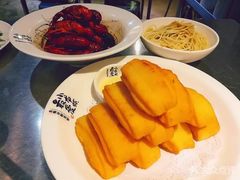 -龙巢盱眙龙虾·牛蛙·烧烤宵夜(八卦岭店)