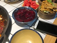 -瓜西西重庆火锅(花溪店)