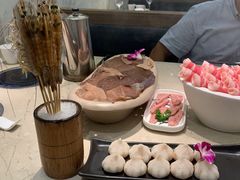 -海上明月海鲜火锅 鲜切牛肉