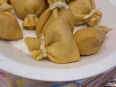 -龍歌自助小火锅(芝罘万达店)