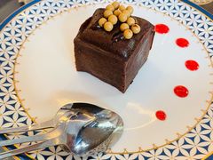 -LES ELITES 英集荟(南京西路店)