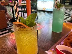 花式鸡尾酒-Famous肥猫墨西哥音乐餐吧(五棵松华熙LIVE店)