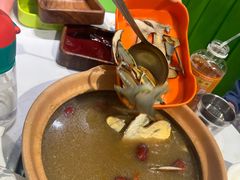 -菌小白火锅(时尚天河店)
