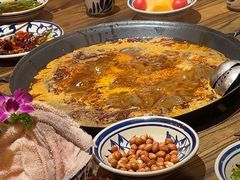 -旧街市鲜货老火锅(大光路店)