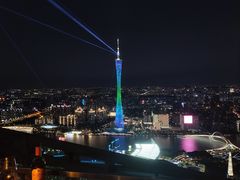 -广州柏悦酒店·悦吧·顶楼露天酒吧