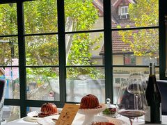 -弦月窗LUNETTE BY AMANDA(复兴路店)