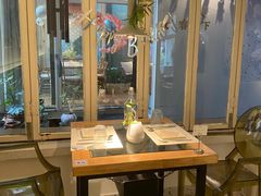 -春树下·树屋花房西餐厅(罍街AS1980店)