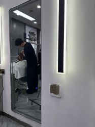 -藤野造型烫染·漂发
