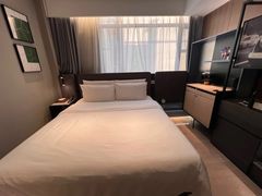 -舍居智能酒店(深圳宝安翻身地铁站店)