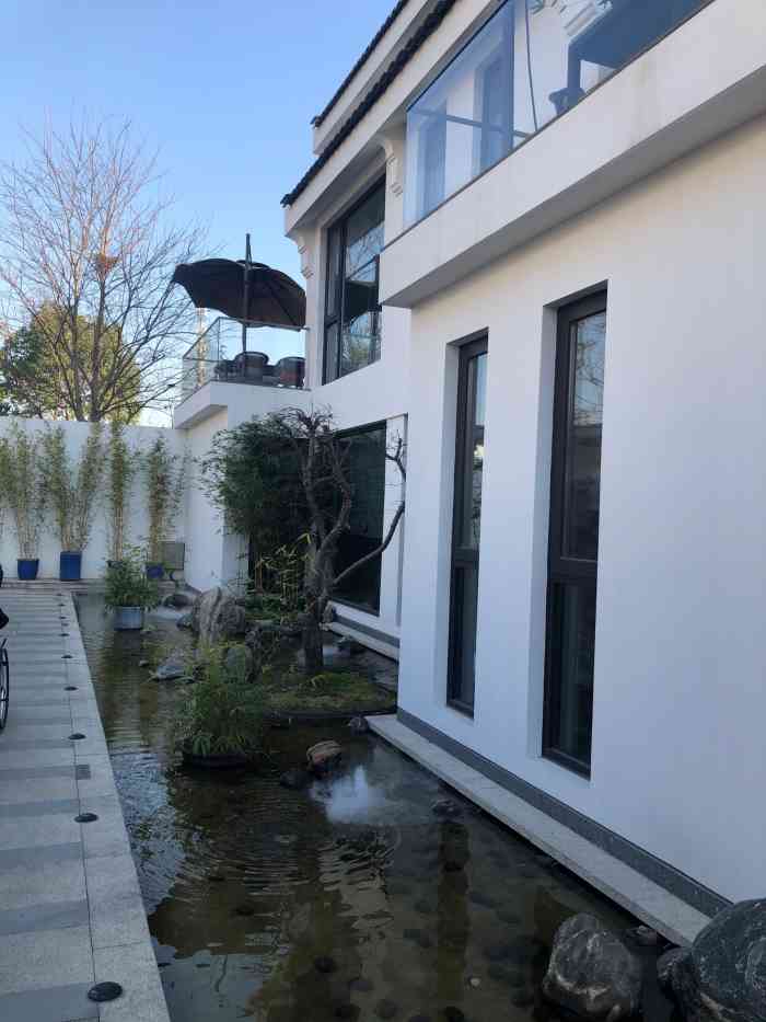 江南雅厨·半庭嘉宴(天平山店)-"招待客户来的这里,位置比较偏远了,不